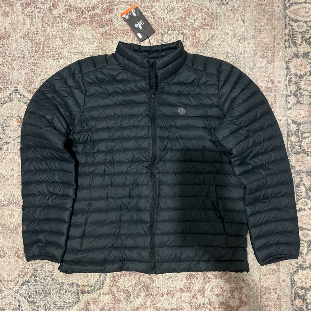 Mens XL Mountain Hardware 600 fill puffer brand new with tags. Dark grey.